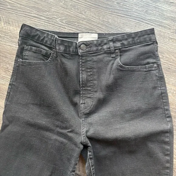Everlane High Rise Curvy Skinny Jeans, black denim, size 33 crop - Picture 5 of 8